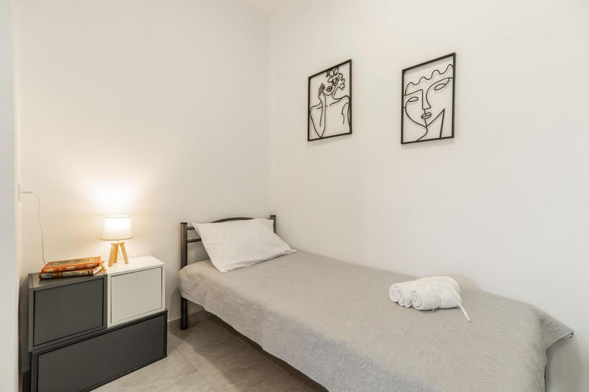Avra Sfakia Apartments Khóra Sfakíon الغرفة الصورة